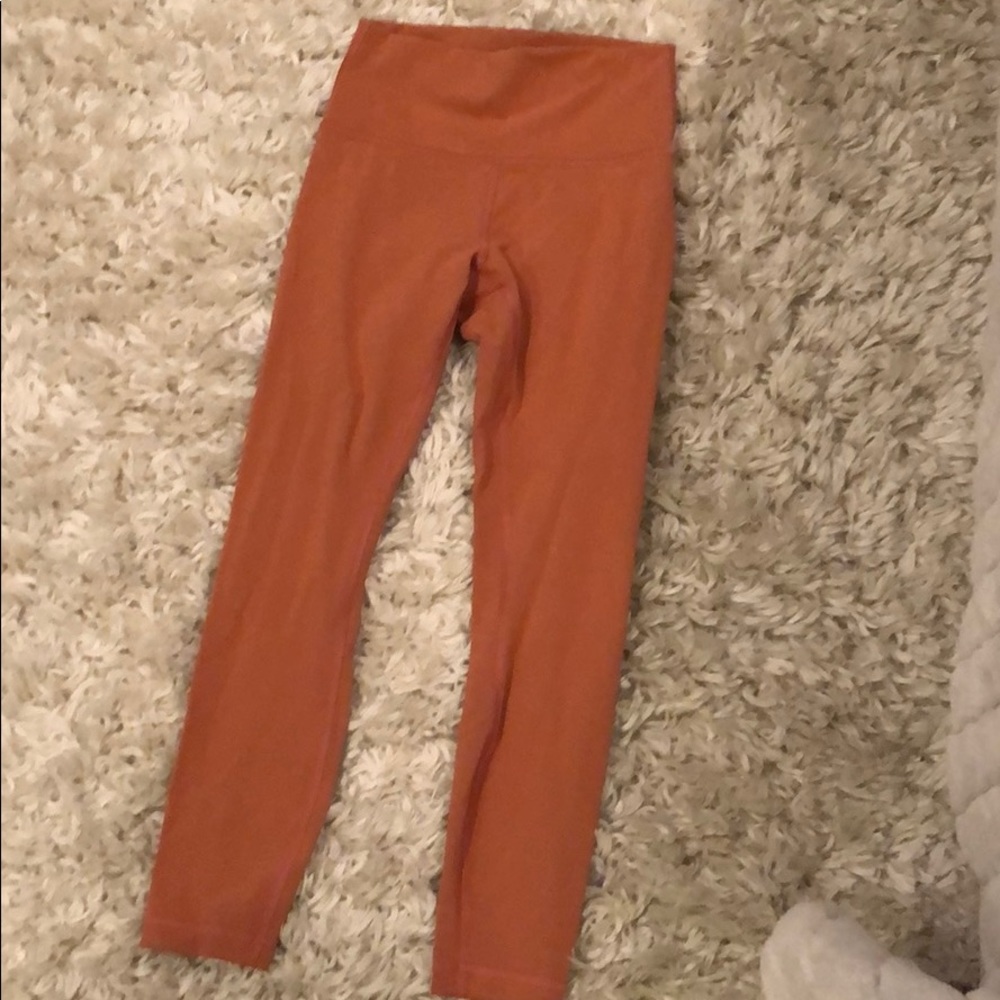 Lululemon Wunder Under